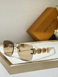 Picture of Louis Vuitton Sunglasses _SKUfw75326414fw